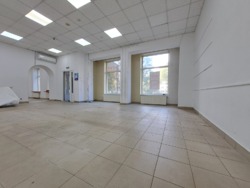 Оренда фасадного приміщення на бульв.Д.Галицького. фото 17 Оренда фасадного приміщення на бульв.Д.Галицького. фото 17