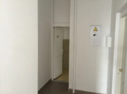   , 70 ., .   6