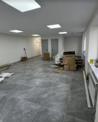 Здається комерційне приміщення на вул. Торговиця, площа 50 кв.м фото 1 Здається комерційне приміщення на вул. Торговиця, площа 50 кв.м фото 1