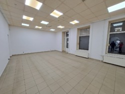 Оренда фасадного приміщення на бульв.Д.Галицького. фото 37 Оренда фасадного приміщення на бульв.Д.Галицького. фото 37