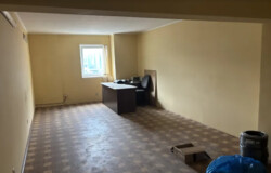 Здається комерційне приміщення на вул. Микулинецька 31Б, площа 1300 кв.м фото 8 Здається комерційне приміщення на вул. Микулинецька 31Б, площа 1300 кв.м фото 8