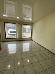 Сдаётся коммерческое помещение в центре фото 3 Сдаётся коммерческое помещение в центре фото 3