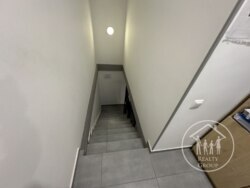  ' , , ,   ., 5  9