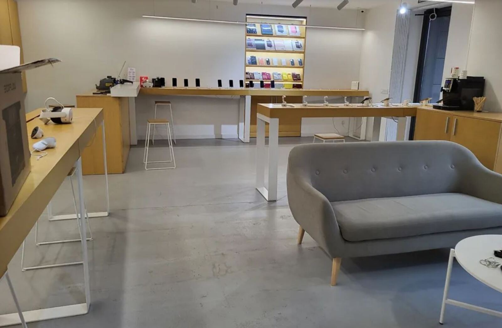 ������� ���������� ��������� ������ 77 ��.�. � ������ ����� �-�� ������. ���� 1