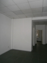 Здається торгове приміщення біля центрального ринку, 40 кв.м. Прохідне місце фото 7 Здається торгове приміщення біля центрального ринку, 40 кв.м. Прохідне місце фото 7