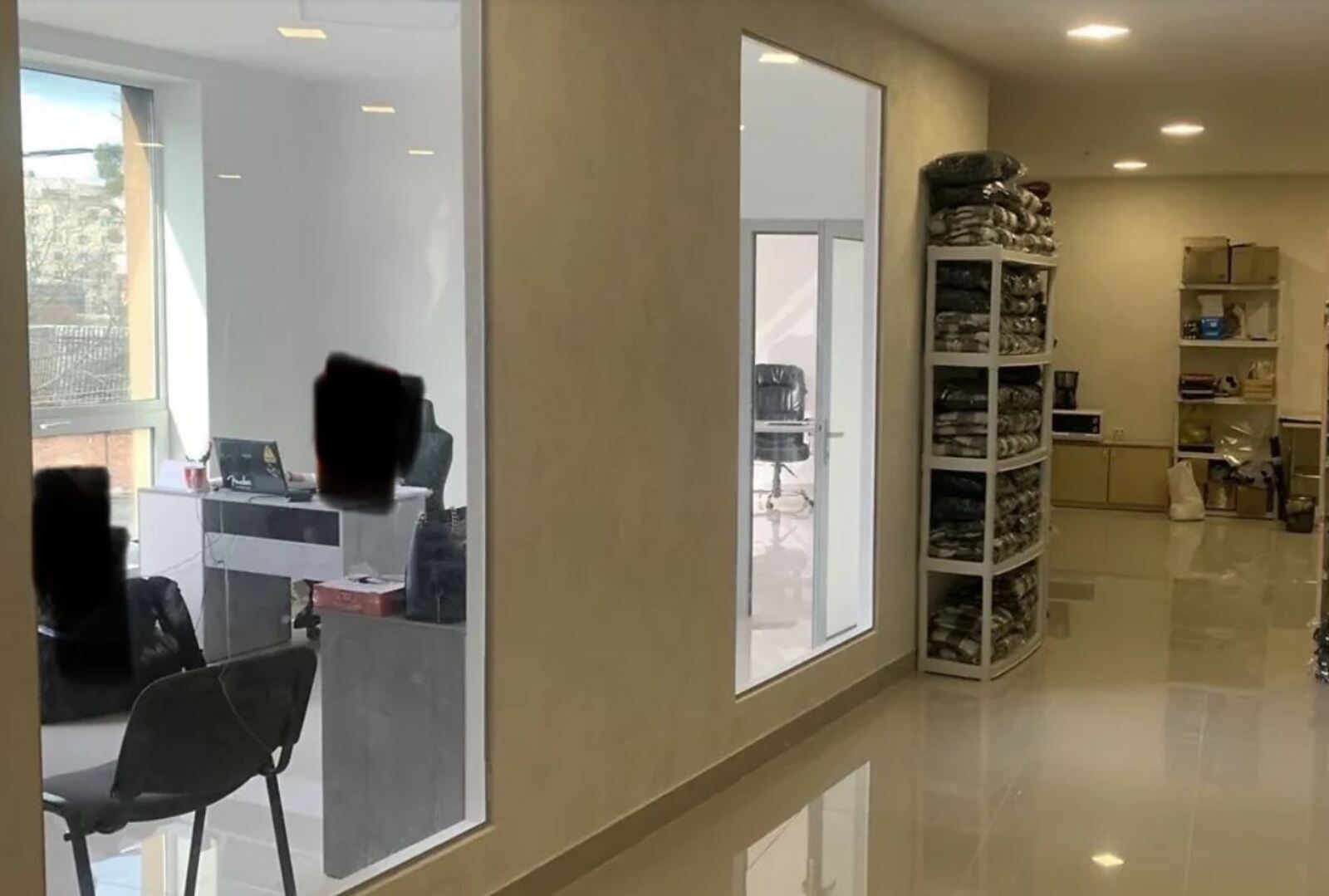 ������� ���������� ��������� �� ���. ����� �����������, ����� 70 ��.� ���� 1