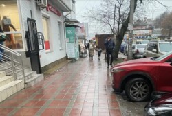 Здається торгове приміщення біля центрального ринку, 40 кв.м. Прохідне місце фото 4 Здається торгове приміщення біля центрального ринку, 40 кв.м. Прохідне місце фото 4