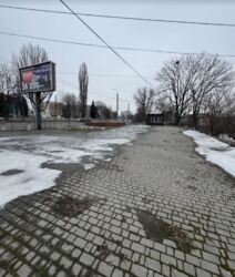 ������� ���������� ��������� �� ���. ������������� 15 ��.�., �������� ������ ����� 700 ��.� ���� 4