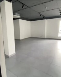 Здається комерційне приміщення у районі Слов'янки. Загальна площа 65 м2 фото 4 Здається комерційне приміщення у районі Слов'янки. Загальна площа 65 м2 фото 4