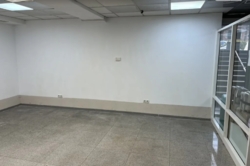 Здається комерційне приміщення на просп. Коцюбинського фото 3 Здається комерційне приміщення на просп. Коцюбинського фото 3