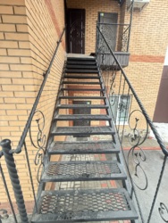 ������� � ������ ���������� ��������� ������ 110 ��.� � ����������� ������, �. ³����� , �� ���. �������� , ����� ���� . ������� � �������� ��������� �� ������������ ��������, ������ ��� ������� ������ ���� 1