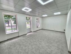 Здається комерційне приміщення фасадне з окремим входом 60 кв.м. фото 6 Здається комерційне приміщення фасадне з окремим входом 60 кв.м. фото 6