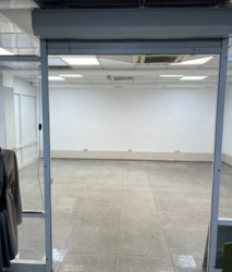 Здається комерційне приміщення на просп. Коцюбинського фото 2 Здається комерційне приміщення на просп. Коцюбинського фото 2