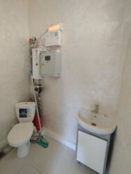 Здається комерційне приміщення на вул. Князів Коріатовичів, 15 кв.м. Фасадне, окремий вхід фото 7 Здається комерційне приміщення на вул. Князів Коріатовичів, 15 кв.м. Фасадне, окремий вхід фото 7