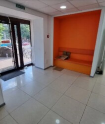 Здається приміщення 130 кв.м. з ремонтом. Перша лінія. Окремий вхід. Р-н Вишенька фото 8 Здається приміщення 130 кв.м. з ремонтом. Перша лінія. Окремий вхід. Р-н Вишенька фото 8