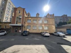 Здається комерційне приміщення від 400 кв.м. до 1400 кв.м. Школа, офіс, навчання та багато іншого. фото 3 Здається комерційне приміщення від 400 кв.м. до 1400 кв.м. Школа, офіс, навчання та багато іншого. фото 3