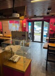 Здається комерційне приміщення, 50 кв.м. прохідне місце, фасад. фото 7 Здається комерційне приміщення, 50 кв.м. прохідне місце, фасад. фото 7