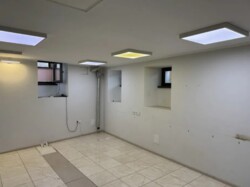 Здається комерційне приміщення з ремонтом, центр, 45 кв.м. фото 13 Здається комерційне приміщення з ремонтом, центр, 45 кв.м. фото 13