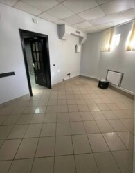 Здається комерційне приміщення, 71 кв.м. Р-н Поділля. Ремонт фото 3 Здається комерційне приміщення, 71 кв.м. Р-н Поділля. Ремонт фото 3