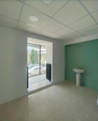 Здається приміщення 130 кв.м. з ремонтом. Перша лінія. Окремий вхід. Р-н Вишенька фото 12 Здається приміщення 130 кв.м. з ремонтом. Перша лінія. Окремий вхід. Р-н Вишенька фото 12