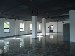 Здається приміщення з ремонтом площею 189 кв.м. Ленінський район фото 1 Здається приміщення з ремонтом площею 189 кв.м. Ленінський район фото 1