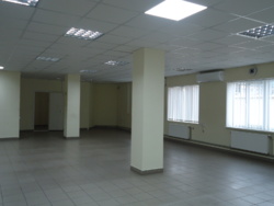 Здається комерційне приміщення вільного призначення в районі 'Урожай', загальною площею 196 м2 фото 10 Здається комерційне приміщення вільного призначення в районі 'Урожай', загальною площею 196 м2 фото 10