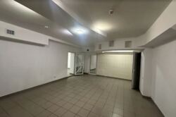 Здається комерційне приміщення 70 кв.м. Вигідна ціна, гарне місце, р-н Поділля фото 8 Здається комерційне приміщення 70 кв.м. Вигідна ціна, гарне місце, р-н Поділля фото 8