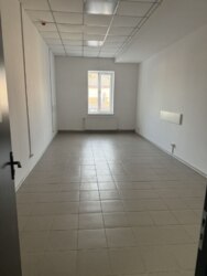 Здається приміщення 25 кв.м. р-н Ближнього Замостя. фото 1 Здається приміщення 25 кв.м. р-н Ближнього Замостя. фото 1