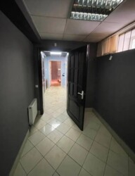 Здається комерційне приміщення, 71 кв.м. Р-н Поділля. Ремонт фото 14 Здається комерційне приміщення, 71 кв.м. Р-н Поділля. Ремонт фото 14