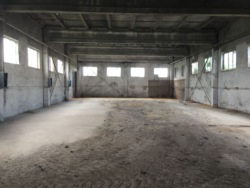 Виробниче приміщення біля міста фото 2 Виробниче приміщення біля міста фото 2