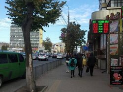 Здається комерційне приміщення вільного призначення. Площа 100 м2. 1 лінія фото 4 Здається комерційне приміщення вільного призначення. Площа 100 м2. 1 лінія фото 4