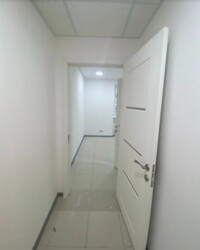 Здається приміщення 130 кв.м. з ремонтом. Перша лінія. Окремий вхід. Р-н Вишенька фото 11 Здається приміщення 130 кв.м. з ремонтом. Перша лінія. Окремий вхід. Р-н Вишенька фото 11