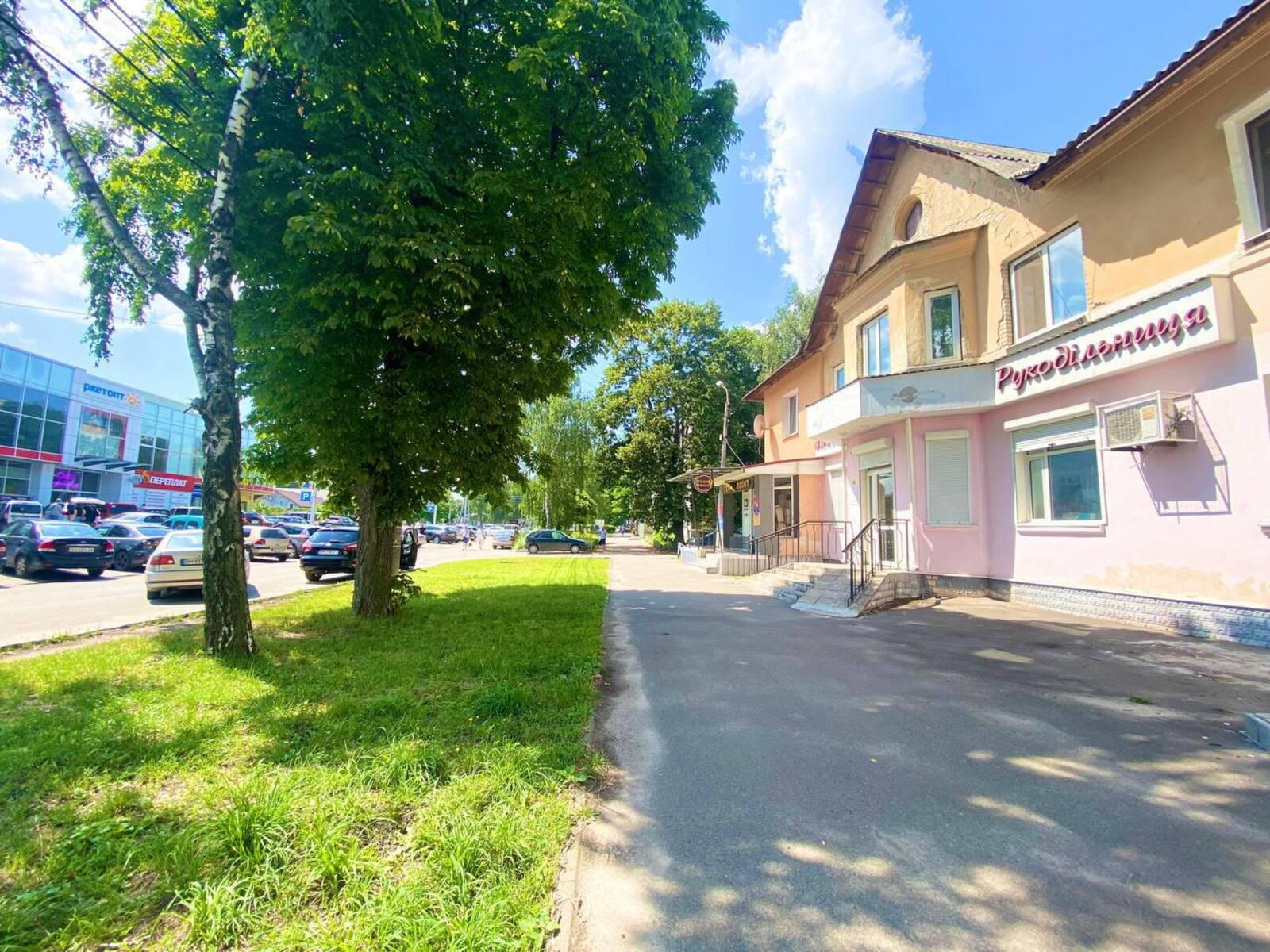 Оренда комерційного приміщення вул. Набережна річки Стрілки фото 1 Оренда комерційного приміщення вул. Набережна річки Стрілки фото 1