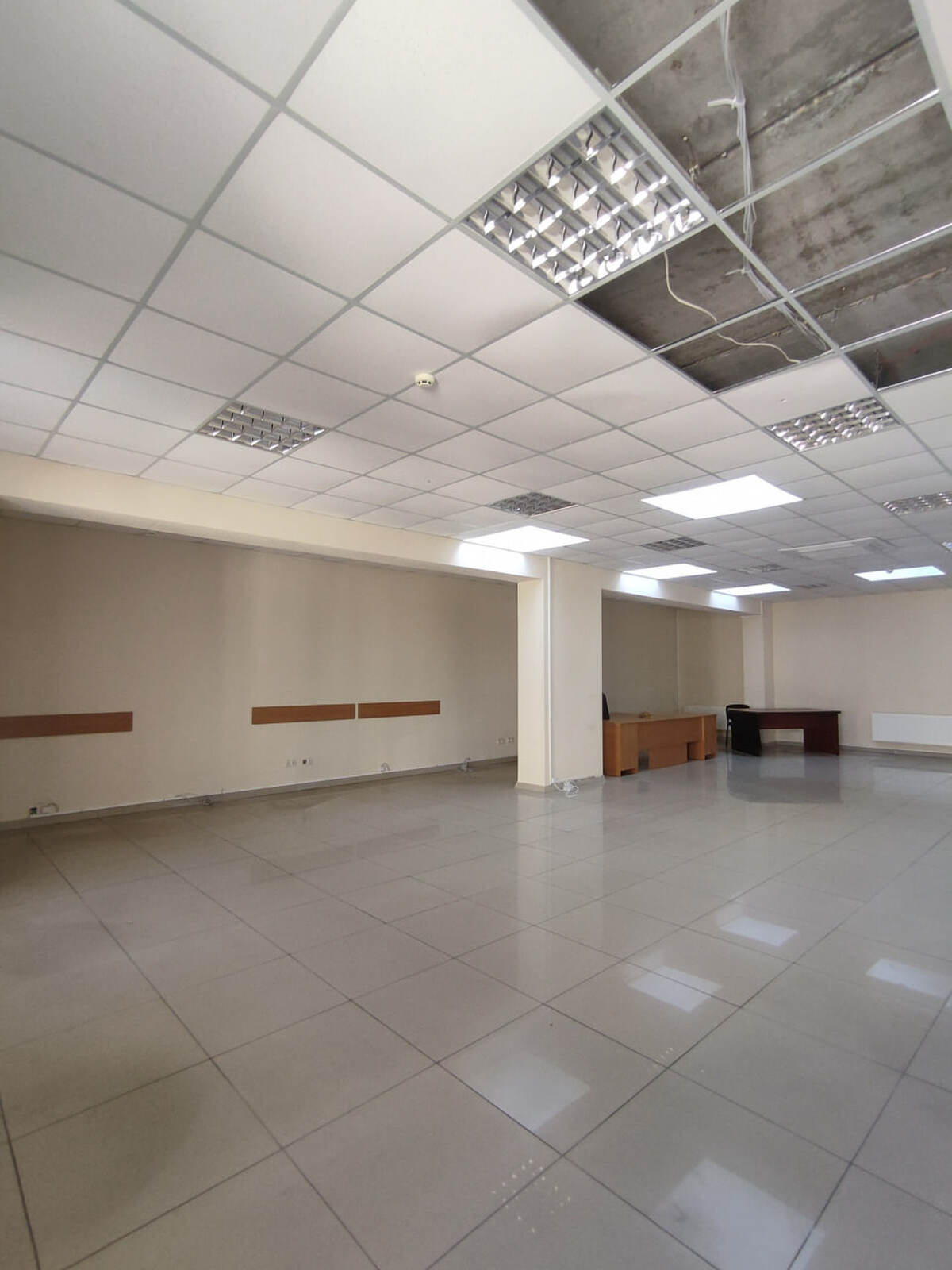 🏢ПРОСТОРЕ ПРИМІЩЕННЯ В ОРЕНДУ В ЦЕНТРІ МІСТА вул. Воскресенська 135 м² | 3-й поверх фото 1 🏢ПРОСТОРЕ ПРИМІЩЕННЯ В ОРЕНДУ В ЦЕНТРІ МІСТА вул. Воскресенська 135 м² | 3-й поверх фото 1
