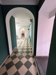 Оренда нежитлового приміщення на вул.Кооперативній під ВАШ БІЗНЕС! фото 2 Оренда нежитлового приміщення на вул.Кооперативній під ВАШ БІЗНЕС! фото 2