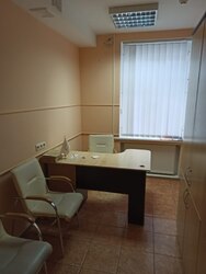 ОРЕНДА ПРИМІЩЕННЯ В ЦЕНТРІ МІСТА вул. Соборна Здається в оренду просторе приміщення площею 72 м² у самому центрі міста. фото 6 ОРЕНДА ПРИМІЩЕННЯ В ЦЕНТРІ МІСТА вул. Соборна Здається в оренду просторе приміщення площею 72 м² у самому центрі міста. фото 6