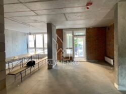   20 '  West House  2
