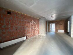   20 '  West House  10