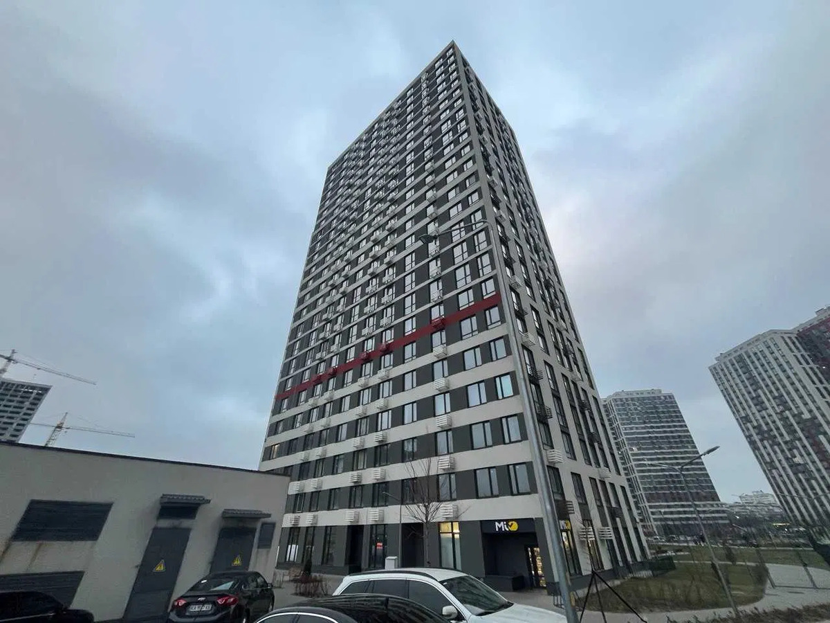  ' ,   1