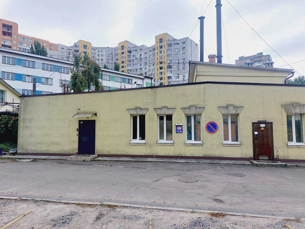  ' ,   1