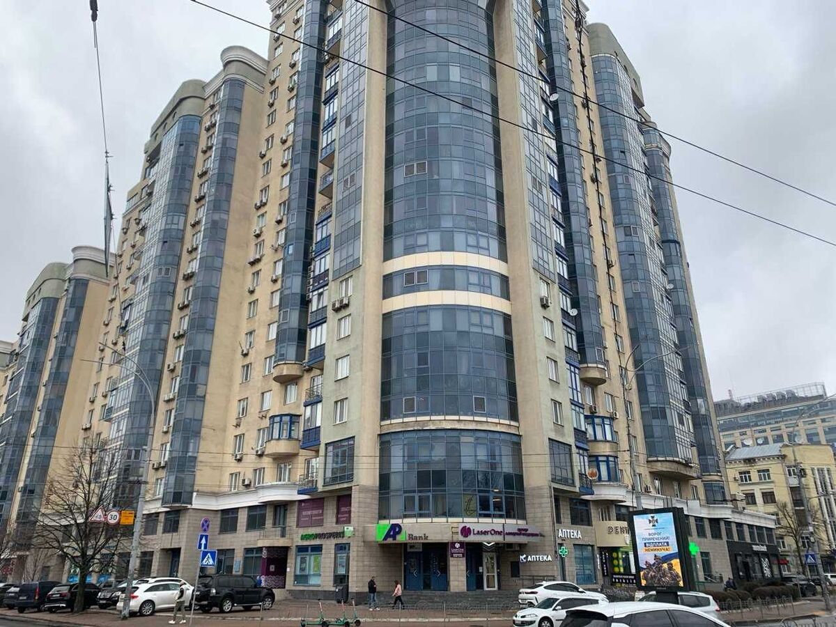  ' ,   1