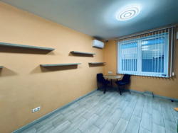  ' ,   5