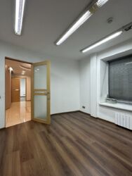  ' ,   7
