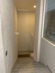  ' ,   3