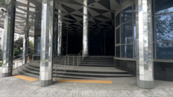  ' ,   6