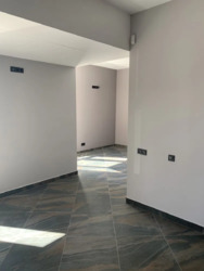  ' ,   2