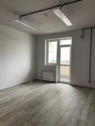  ' ,   7