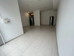  ' ,   3
