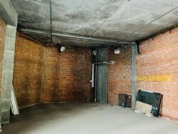  ' ,   7