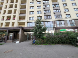  ' ,   11